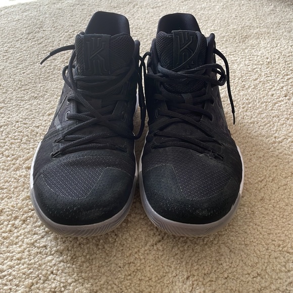 Kyrie 3 Black Ice - Picture 3 of 3